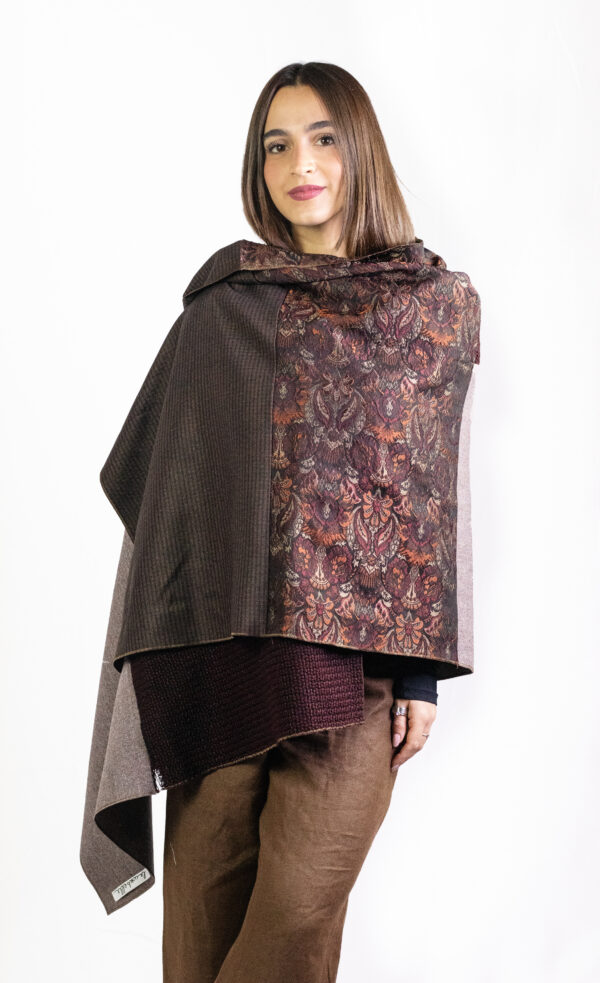 Sciarpone patchwork spezzoni di riciclo