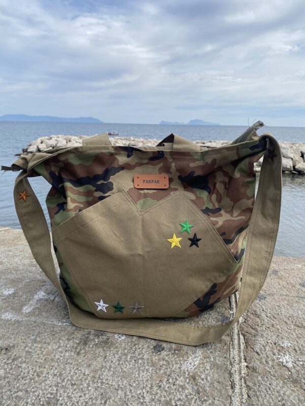 Borsa patchwork in cotone e tela